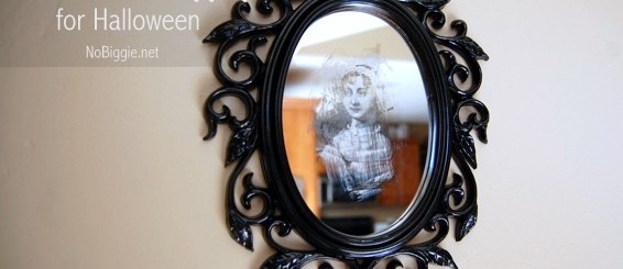 make a spooky mirror for Halloween - NoBiggie.net