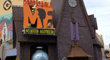 Despicable Me ride 1
