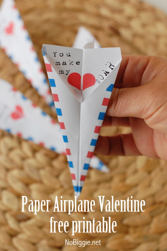 free printable paper airplane Valentine - NoBiggie.net