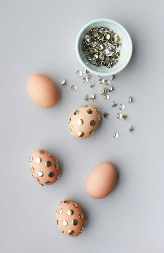 15 Unique and Fun DIY Easter Egg Decor Ideas