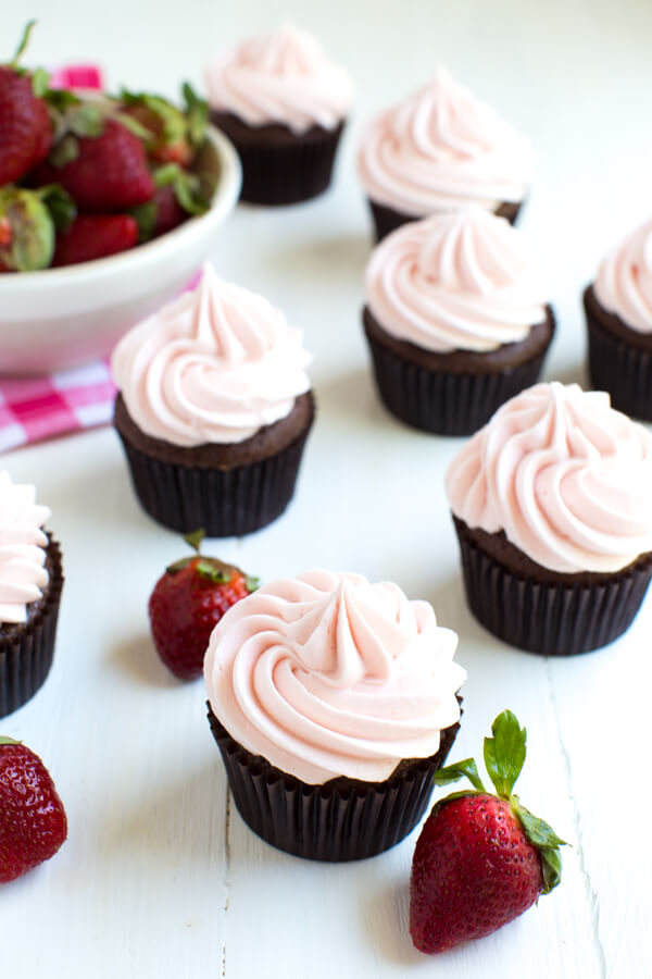 Best Recipes and Ideas for Cupcake Frosting