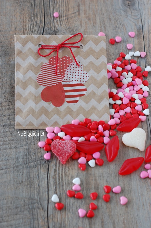 washi tape Valentine gift sack | NoBiggie.net