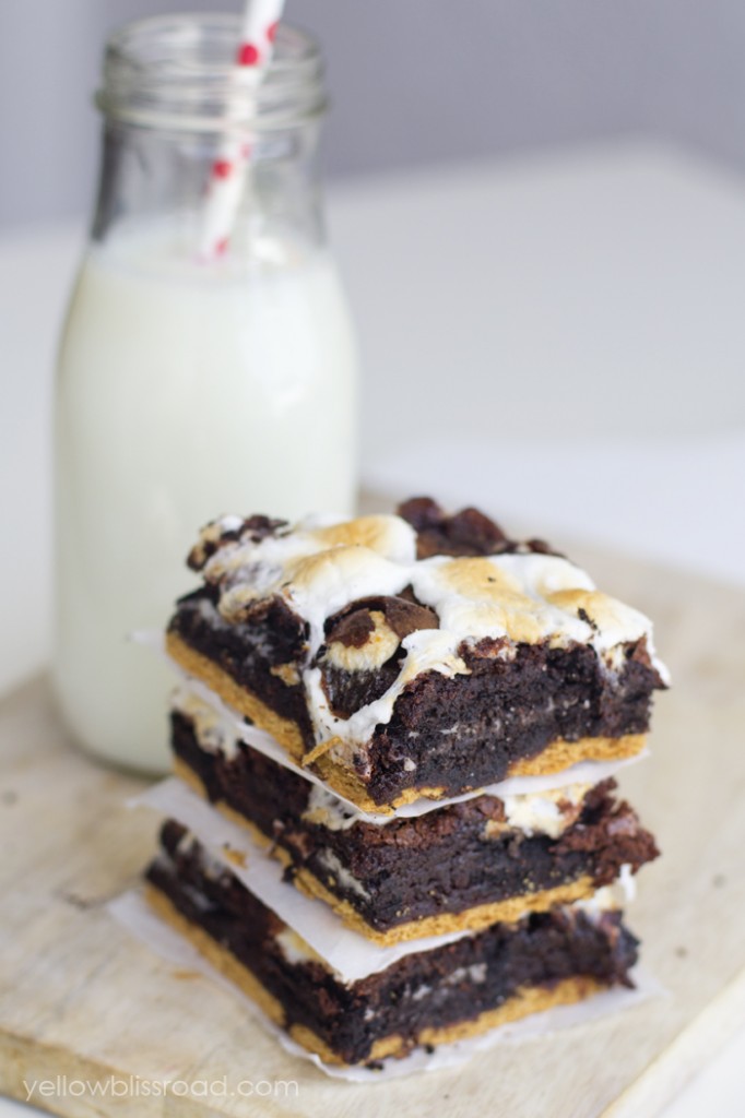 S'mores Oreo Brownies | 25+ S'mores Recipes