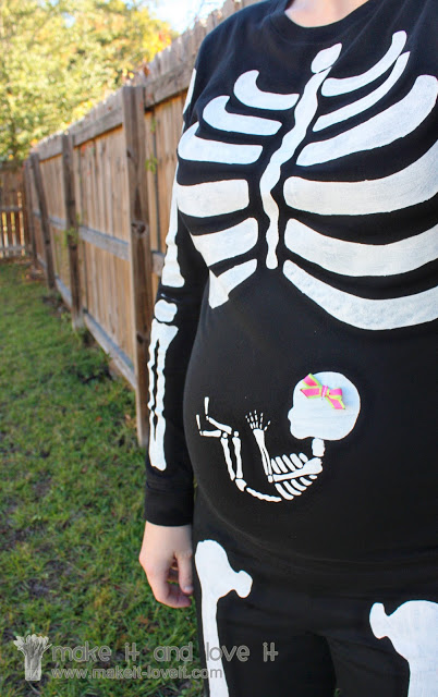 Pregnant skeleton | 15+ creative DIY Halloween costumes for moms