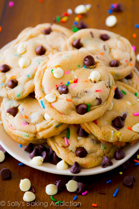 Cake Batter Chocolate Chip Cookies | 25+ Christmas Cookie Exchange Recipes
