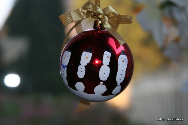 Five finger handprint snowman ornament | +25 Beautiful Handmade Ornaments
