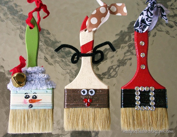 Paintbrush ornaments | +25 Beautiful Handmade Ornaments