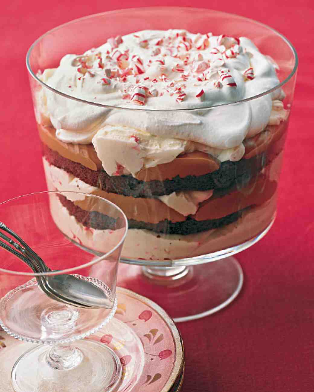 Triple chocolate peppermint trifle | 25+ peppermint recipes