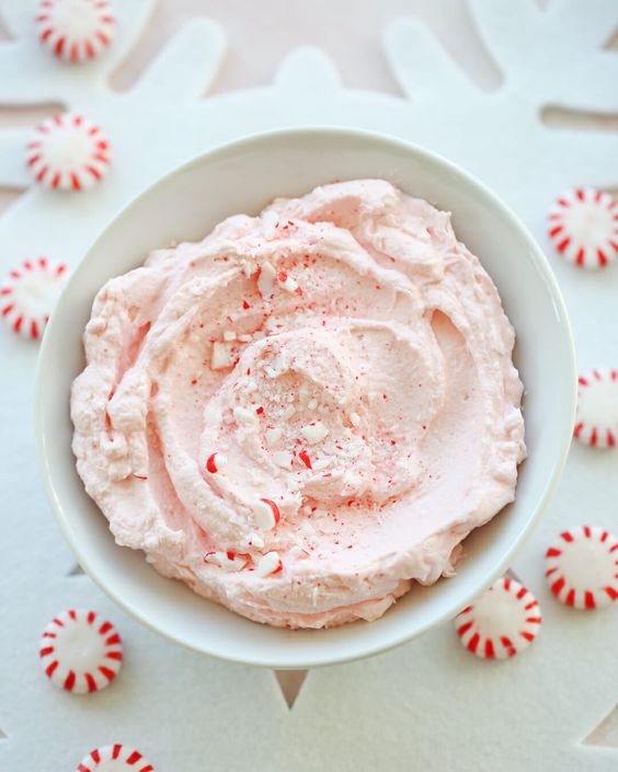candy cane whipped cream | 25+ peppermint recipes