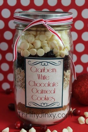 Cranberry White Chocolate Oatmeal Cookies | 25+ Mason Jar Gift Ideas