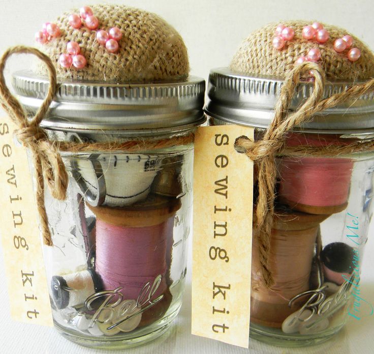 Mason Jar Sewing Kit | 25+ Mason Jar Gift Ideas