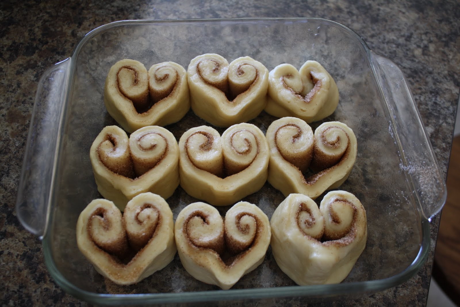 DIY Heart-Shaped Cinnamon Rolls 25+ Heart-Shaped Food Ideas | NoBiggie.net