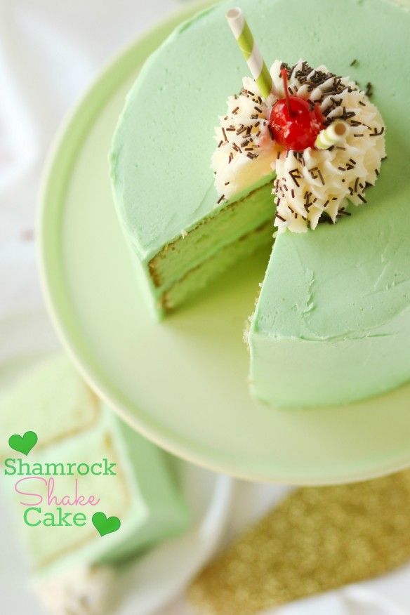 Shamrock Shake Cake | 25+ St. Patrick's Day ideas
