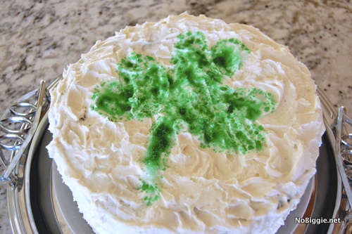 green velvet cake - so good! and a fun dessert for St. Patty's Day! | NoBiggie.net