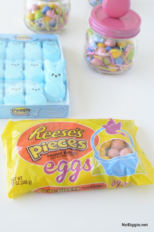 Easter candy for these DIY peeps bunny jars | NoBiggie.net