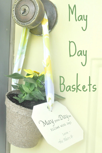 Make your own adorable may day baskets! | 25+ May Day ideas