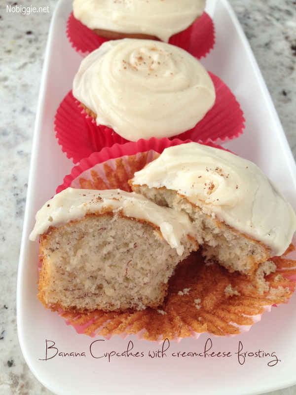 Banana Cupcakes with cream cheese frosting | 25+ ways to use over-ripe bananas