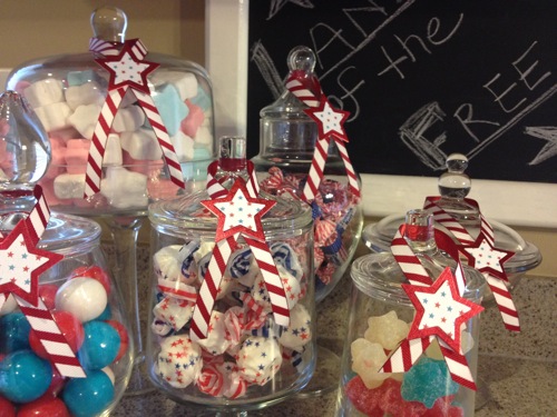Patriotic Candy | 25+ 4th of July Party Ideas