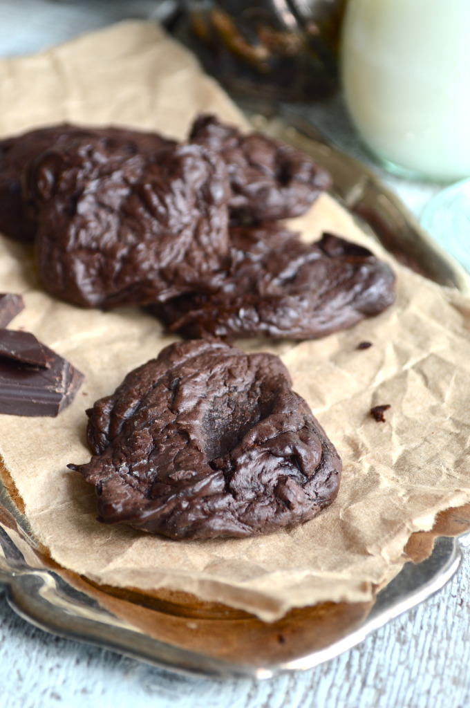 Healthy Avocado Chocolate Cookies | 25+ Avocado Recipes