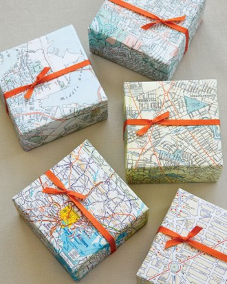Map-wrapped favors | 25+ map and globe projects