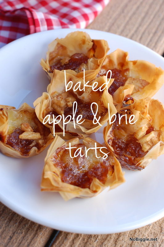Baked apple brie tarts | 25+ apple recipes