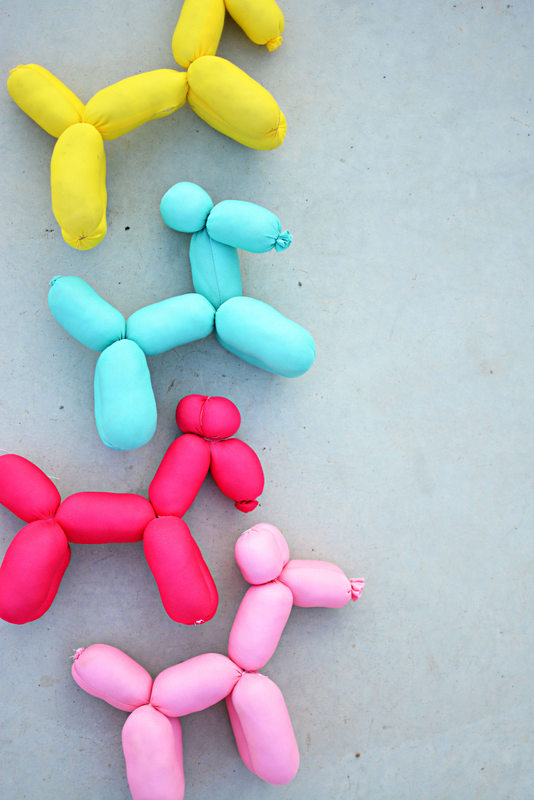 DIY stuffed balloon animals | 25+ Easy Sewing Projects