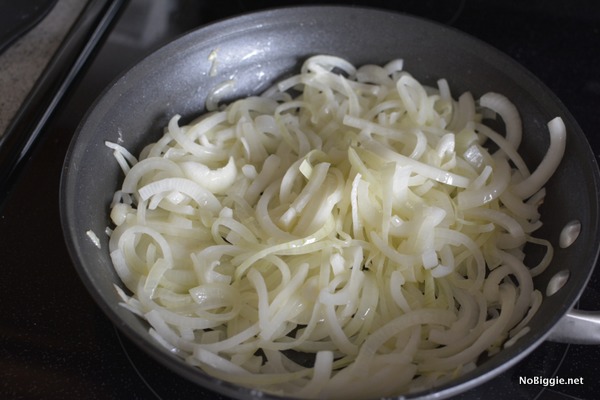 caramelized onions | NoBiggie.net