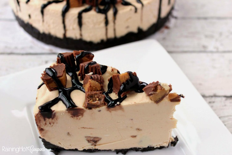 Reese's peanut butter no bake cheesecake | 25+ peanut butter and chocolate desserts