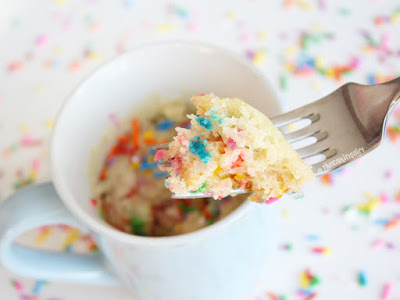 Confetti Rainbow Sprinkles Mug Recipe | 25+ mug cakes
