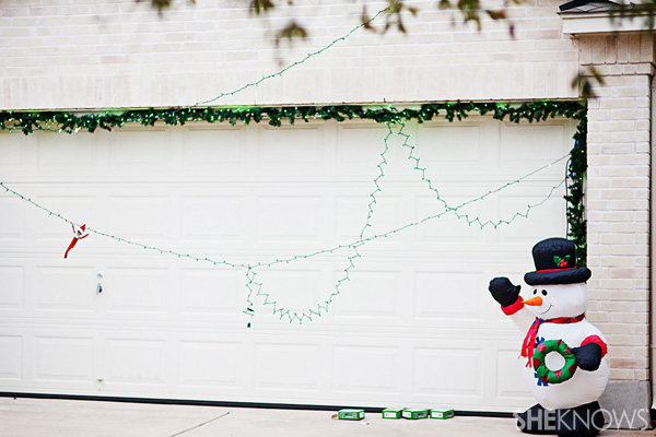 Elfie decorated the house with lights | 25+ elf on the shelf ideas
