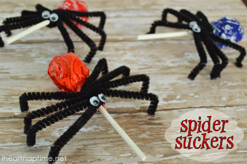 Spider suckers | 25+ Halloween crafts for kids