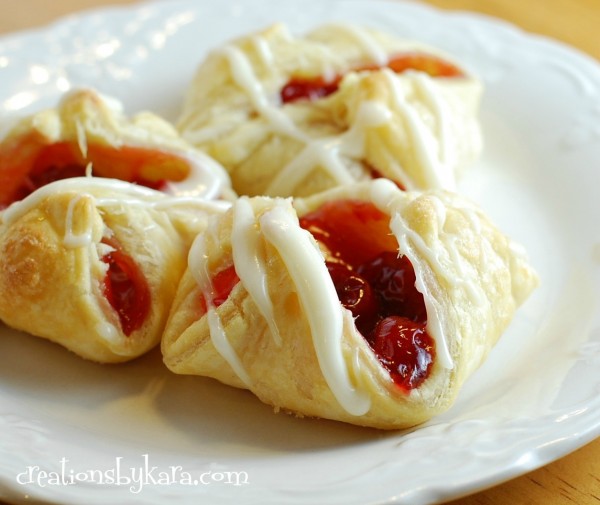 Easy Cherry Turnovers | 25+ Puff Pastry Dough Recipes