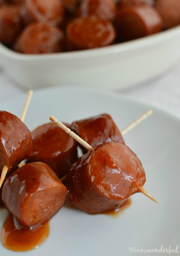 BBQ Sweet Spicy Sausages | 25+ slow cooker appetizer recipes