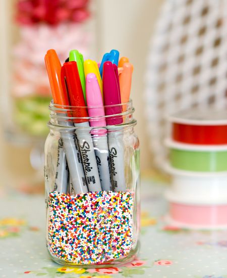 DIY colorful craft room decor to display sharpies | 25+ Sharpie Crafts