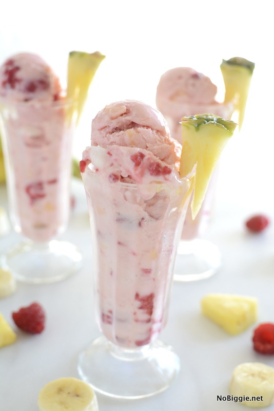 frozen raspberry dessert is so tropical and delicious! | NoBiggie.net