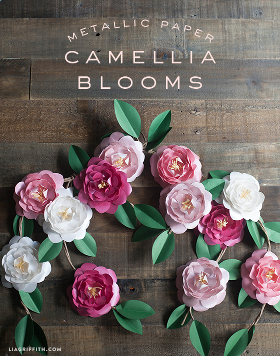 DIY Kovový papír kamélie věnec / 25 + papírové květinové řemesla