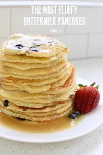 the most fluffy buttermilk pancakes