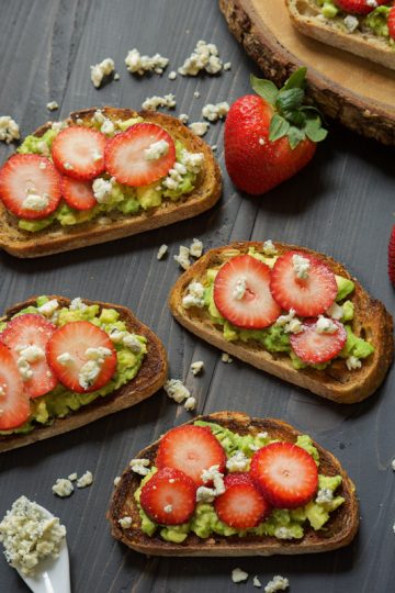 Blue Cheese Strawberry & Avocado Toast | 25+ Strawberry Recipes