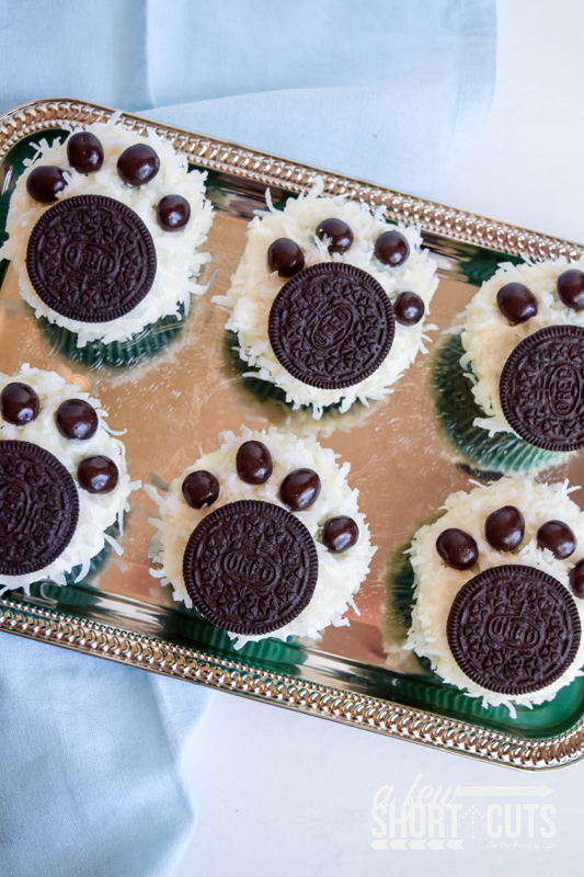 Polar Bear Paws |25+ Cupcake Recipes