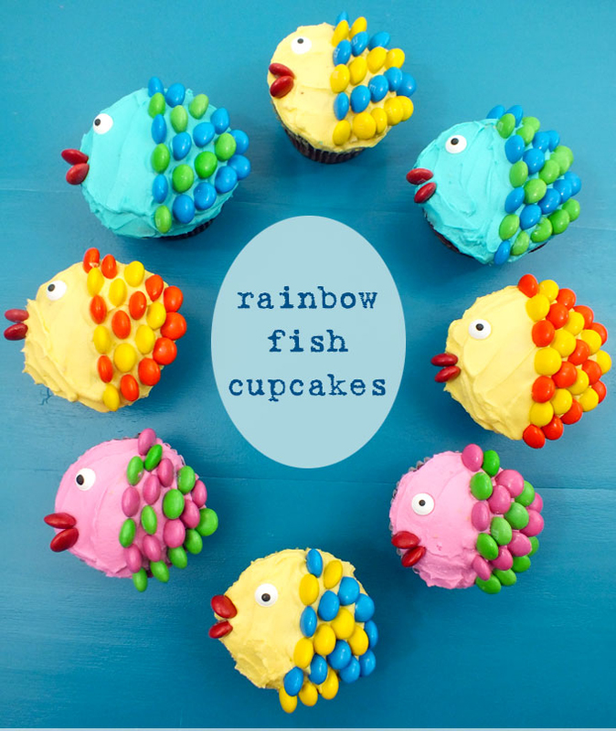 Rainbow Fishy Cupcakes |25+ Cupcake Recipes