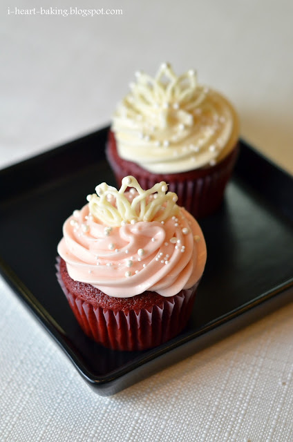 White Chocolate Tiaras & Red Velvet |25+ Cupcake Recipes