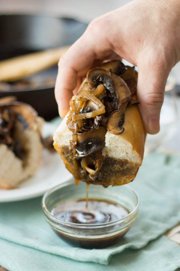 Vegan Mushroom French Dip Sandwich | 25+ mushroom recipes