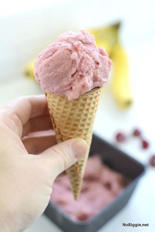 Raspberry Banana Ice Cream - only two ingredients | NoBiggie.net