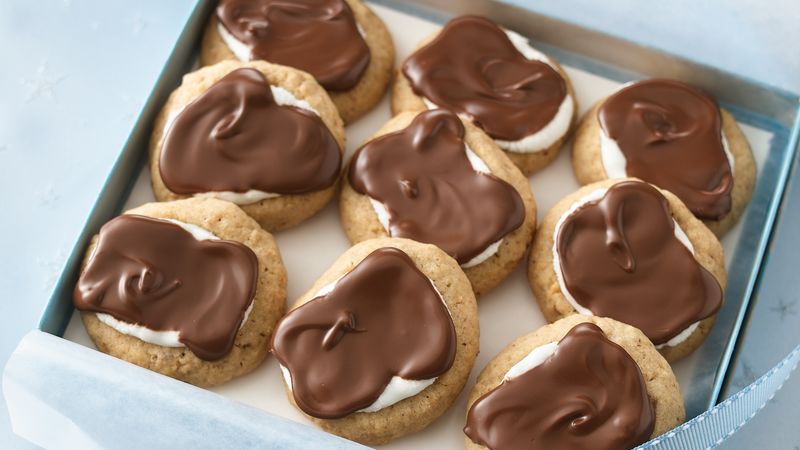 Smores Thumbprint Cookies | 25+ Graham Cracker recipes
