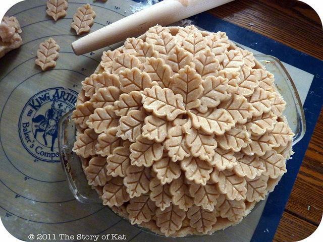 Leaf Pie | 25+ Decorative Pie Crust Ideas