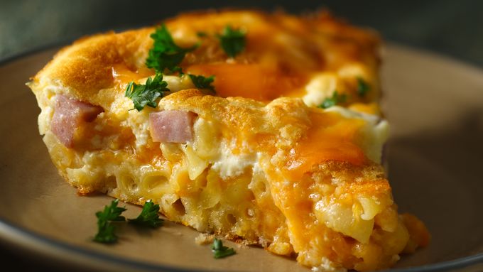 Macaroni and Cheese Ham Pie | 25+ Mac and Cheese Recipes