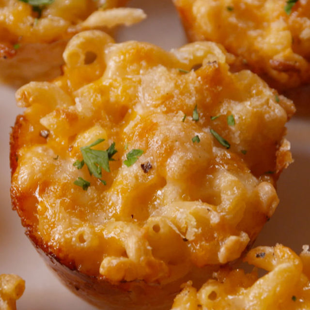 Muffin Tin Mac and Cheese | 25+ Mac and Cheese Recipes