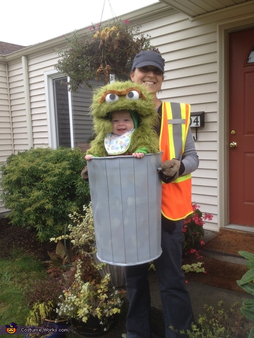 Oscar the Grouch baby costume |25+ Creative Costumes for Babies