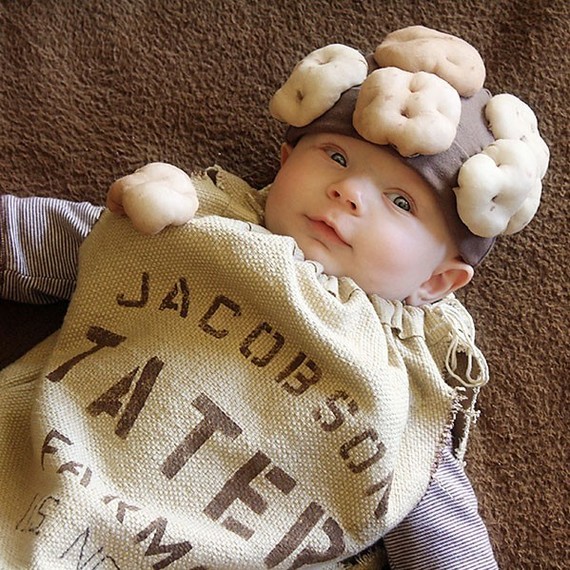 Sack O' Taters |25+ Creative Costumes for Babies