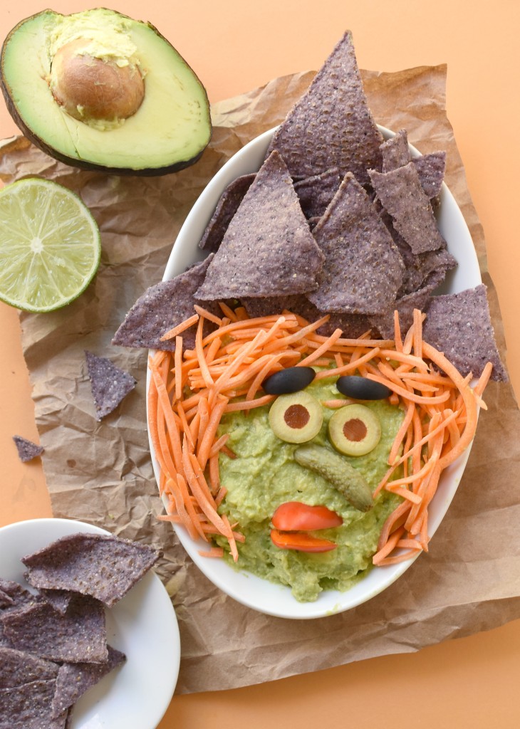 Witchy Guacamole Dip | 25+ Healthy Halloween Food